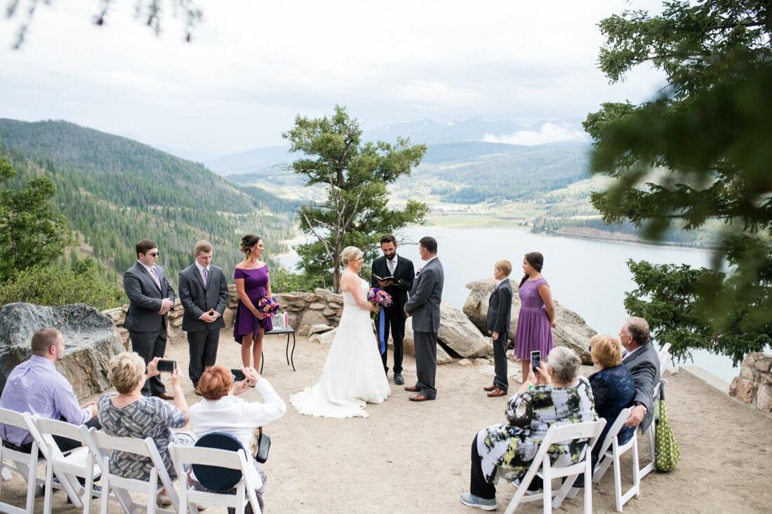 Small weddings in Colorado