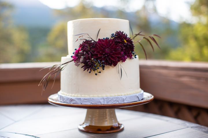 micro wedding-cake