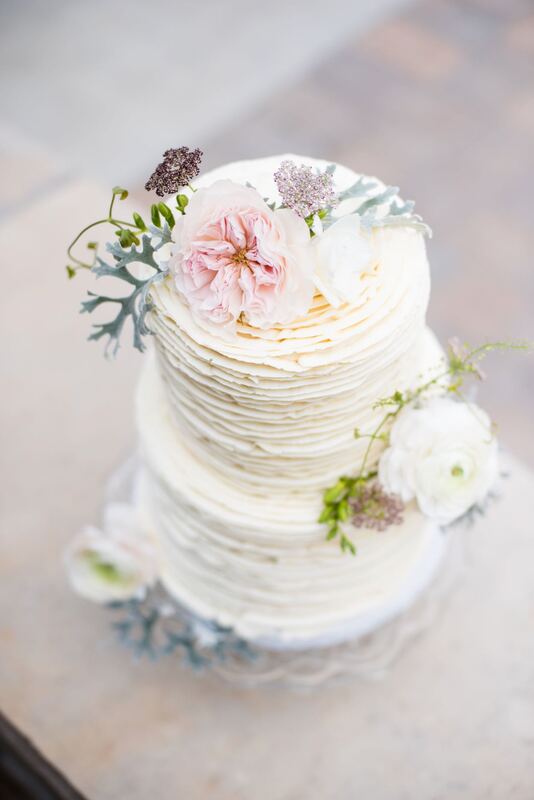 colorado elopement cake